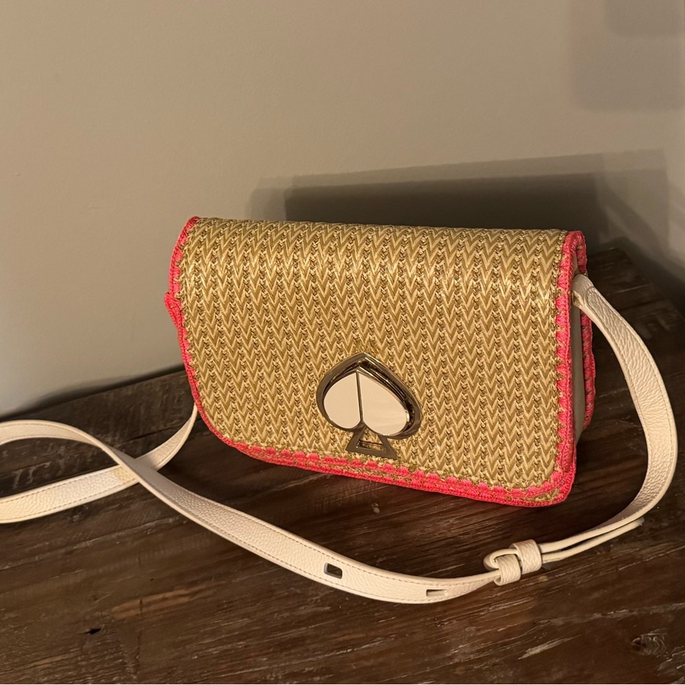 9”x7” 
Tweed cream colored cross body 
Hardly used
